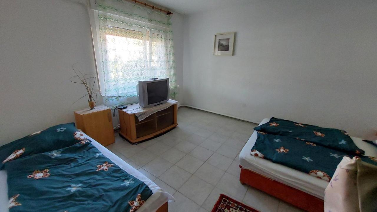 Malom Tavi Vendeghaz Tapolca Hotel Bagian luar foto